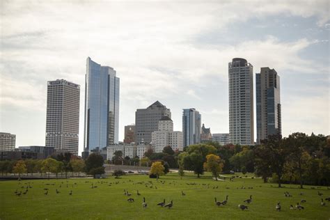Largest Cities In Wisconsin (2024) .
